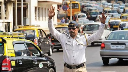 പ്രായപൂർത്തിയാകാത്ത മകൻ ബൈക്കോടിച്ചു; പിതാവിന് പിഴയിട്ട് ട്രാഫിക് പൊലീസ്