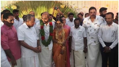 എന് കെ പ്രേമചന്ദ്രന്റെ മകന് വിവാഹാശംസകളുമായി മുഖ്യമന്ത്രി