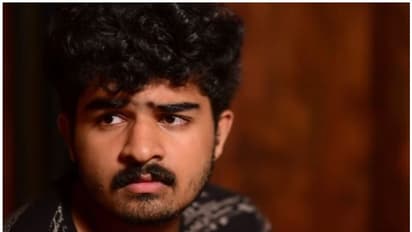 പാരമ്പര്യക്കഥയെ കൂട്ടുപിടിച്ച് പുതിയ കാലത്തിന്റെ ജീവിതവുമായി പകര്‍ന്നാട്ടം