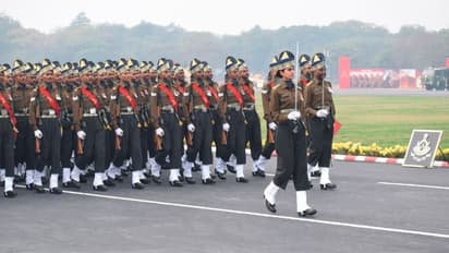 সেনা দিবসের কুচকাওয়াজে এই প্রথম মহিলা অ্য়াডজুটান্ট তানিয়া শেরগিল