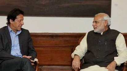 భారత ధర్మం అంటే ఇదే: కరోనా వైరస్ భయపెడుతున్న వేళ... శత్రు దేశమైన పాక్ కి కూడా సాయం