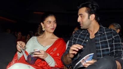 তবে কি ২০২০-তেই বিয়ে করতে চলেছেন রণবীর-আলিয়া, বি-টাউনে জল্পনা তুঙ্গে