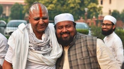 এটাই আসল ভারত, মন্দির বাঁচাতে হাইকোর্টের দ্বারস্থ অসহায় মুসলিমরা