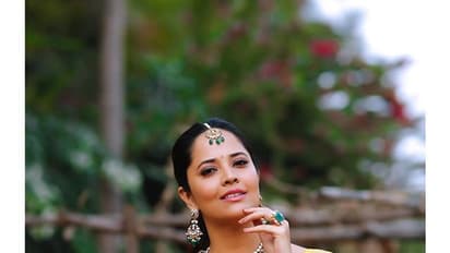 అనసూయ 'పద్ధతి పాడు'.. ఫోటోలు వైరల్!