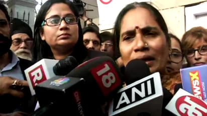 ఆ రేపిస్టులను క్షమించాలని అడగడానికి ఆమె ఎవరు: నిర్భయ తల్లి