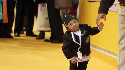 ವಿಶ್ವದ ಅತ್ಯಂತ ಕುಬ್ಜ ಮನುಷ್ಯ ಖಗೇಂದ್ರ ಥಾಪಾ ಇನ್ನಿಲ್ಲ!