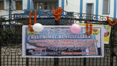 রাতারাতি গ্রামীণ থেকে পৌর এলাকার ভোটার তৃণমূল প্রার্থী-নমিনেশন নিয়ে সরব বিজেপি