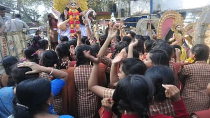 স্কুলে সরস্বতী পুজো সংবিধান বিরোধী, বন্ধ করার আর্জি স্কুল পরিদর্শকের কাছে