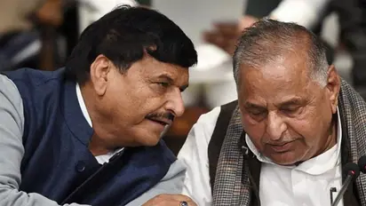फिर एकजुट हो सकता है मुलायम परिवार, शिवपाल फिर हो सकते हैं सपाई