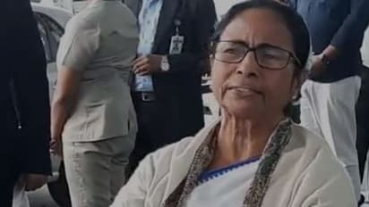 'শ্রদ্ধার ও কাছের একজনকে হারালাম', কৃষ্ণা বসুর মত্যুতে টুইট মুখ্যমন্ত্রীর