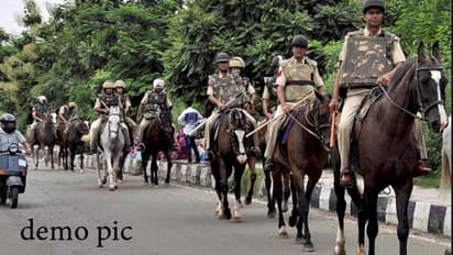 ಬಾಲ ಬಿಚ್ಚಿದ್ರೆ ಹುಷಾರ್, ಕುದುರೆ ಏರಿ ಬರ್ತಾರೆ!