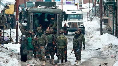 'সেনাজীবনের আরও একটা দিন', নিজের বিয়েতেই পৌঁছতে পারলেন না এই ভারতীয় জওয়ান