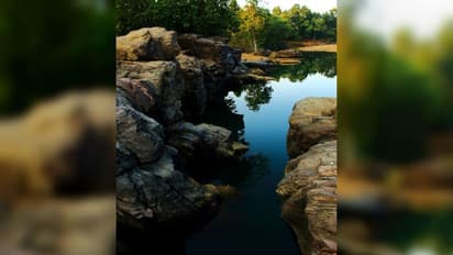 লাল মাটি আর সবুজ প্রকৃতির মাঝে, চলুন তবে ঝাড়গ্রামে ও বেলপাহাড়ির জঙ্গলে