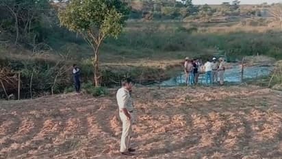 ಮಹಿಳೆ ಬರ್ಬರವಾಗಿ ಕೊಲೆಗೈದು ಸುಟ್ಟು ಹಾಕಿದ ದುಷ್ಕರ್ಮಿಗಳು