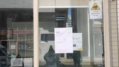 ഭക്ഷ്യ സുരക്ഷാ മാനദണ്ഡങ്ങള് ലംഘിച്ചു; യുഎഇയിലെ ബേക്കറി പൂട്ടിച്ച് അധികൃതര്