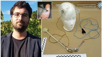 പെൺകുട്ടികളെക്കൊണ്ട് സ്വയം ഷോക്കടിപ്പിച്ച്, സ്കൈപ്പിൽ ലൈവായി കണ്ടുരസിച്ച, എല്ലാം പരീക്ഷണമെന്നു വാദിച്ച സൈക്കോ ക്രിമിനലിന് 11 വർഷം കഠിനതടവ്