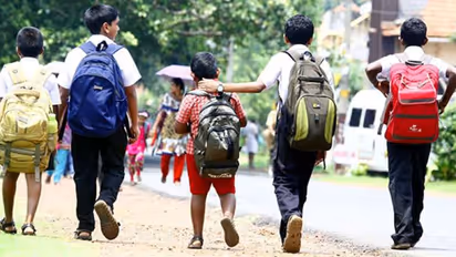 দেখে মনে হয় শিশু, তাদেরই বয়স নাকি একশোর বেশি, কড়া পদক্ষেপের নির্দেশ দিল আদালত