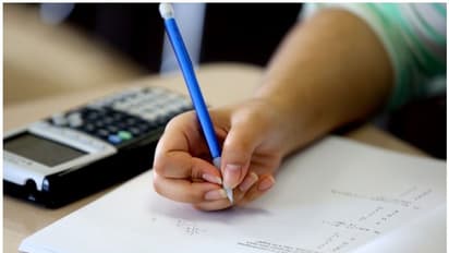 പ്രൊവിഡന്‍റ് ഫണ്ട് ഓര്‍ഗനൈസേഷനില്‍ 421 ഒഴിവുകള്‍; ഡിഗ്രിക്കാര്‍ക്ക് അപേക്ഷിക്കാം