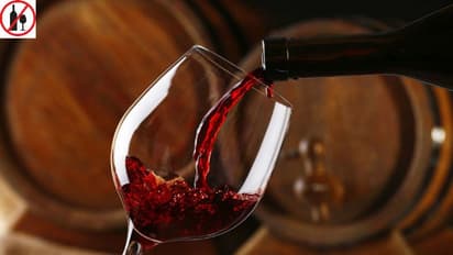 മുന്തിരി കൊണ്ട് കലക്കന് വൈന്; വില കേള്ക്കുമ്പോള് തലകറങ്ങി വീഴല്ലേ...