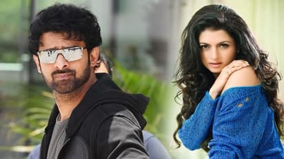 ప్రభాస్ కి తల్లిగా సీనియర్ హీరోయిన్