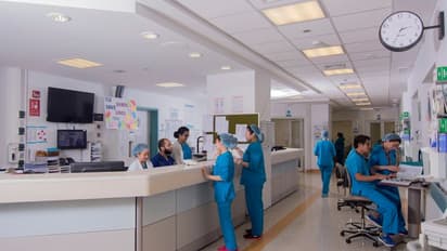 സൗദിയിൽ ഇനി വിദേശികൾക്ക്​ ക്ലിനിക്കുകൾ നടത്താനാവില്ല