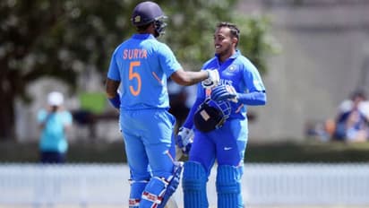 நியூசிலாந்தை அடித்து துவம்சம் செய்த பிரித்வி ஷா, சூர்யகுமார், சஞ்சு சாம்சன்.. இந்தியா ஏ அபார வெற்றி