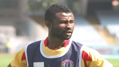 ফের ক্রোমার ঘাড়েই কোপ ইষ্টবেঙ্গলের, খারাপ খেলেও রয়ে গেলেন এস্পাদা