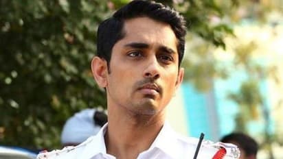 டுவிட்டரில் கட்டி உருண்ட தமிழ், தெலுங்கு ரசிகர்கள்... "பைத்தியம்" என திட்டிய நடிகர் சித்தார்த்....!