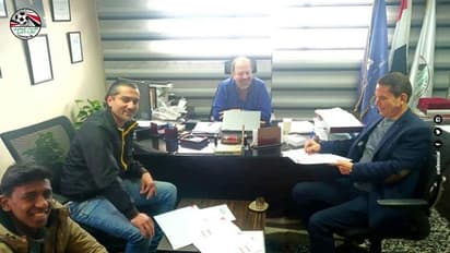 പ്രായം വെറും നമ്പര്‍ മാത്രം; 75 വയസുള്ള താരത്തെ സ്വന്തമാക്കി ഫുട്‌ബോള്‍ ക്ലബ്