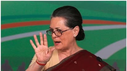 കെപിസിസി പുന:സംഘടന: സോണിയക്ക് അതൃപ്തി; നിർദ്ദേശം പാലിക്കാതെ പട്ടിക അംഗീകരിക്കില്ല