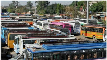kerala bus strike:7,0000 பஸ்கள் ஸ்ட்ரைக்! கேரளாவில் தனியார் பேருந்து உரிமையாளர்கள் காலவரையற்ற வேலைநிறுத்தம்