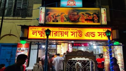 আজও আলো করে আছে নেতাজি-র তেলেভাজা, ২৩ জানুয়ারি বিনি পয়সা খাবার মেলে এখানে