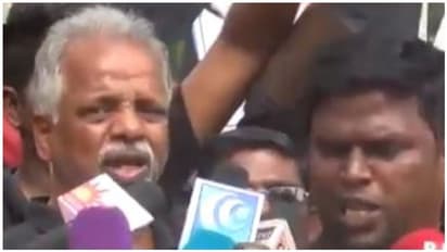 ரஜினி இனி தமிழ்நாட்டில் நடமாட முடியாது... உயிரோடு விடமாட்டோம்... பெரியாரிஸ்ட்கள் பகிரங்க மிரட்டல்..!