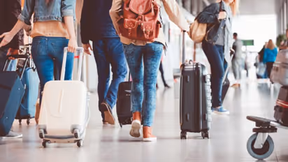 സൗദി അറേബ്യയിൽ തൊഴിലവസരം, കുറഞ്ഞ ശമ്പളം 4110 റിയാൽ; വിസ, താമസ സൗകര്യം, ടിക്കറ്റ് ഇൻഷുറൻസ് എന്നിവ സൗജന്യം