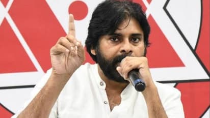 టికెట్ కోసం రికమండేషన్ అడిగి.. ఇప్పుడు నామీదే తిట్లు: వైసీపీ ఎమ్మెల్యేపై పవన్ వ్యాఖ్యలు