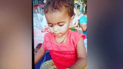 தண்ணீர் வாளிக்குள் தலைகுப்புற விழுந்த 1 வயது குழந்தை..! மூச்சுத் திணறி பரிதாப பலி..!