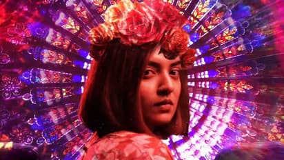 'നീള്ക്കണ്ണില് നീലച്ചുഴിയോ'; ത്രസിപ്പിക്കുന്ന ബീറ്റുമായി ട്രാന്സിലെ ആദ്യ ഗാനം