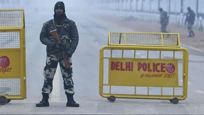 Delhi-high security alert: ఢిల్లీలో టెర్రర్ టెన్షన్.. హై అలర్ట్.. నిఘా నీడలో దేశ రాజధాని !