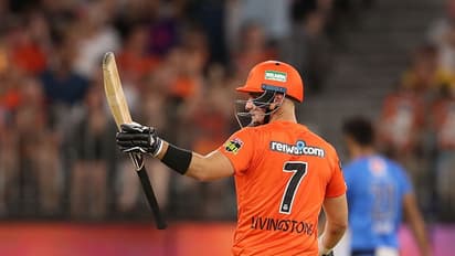 వన్డే సిరీస్‌కు జట్టును ప్రకటించిన ఇంగ్లాండ్... ఆ సెన్సేషనల్ ప్లేయర్‌కి ఛాన్స్...