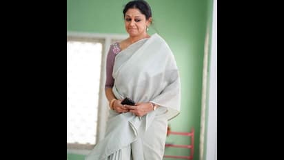 நடிகை ஷோபனா வீட்டில் பணத்தை அபேஸ் செய்த வேலைக்கார பெண்... சிக்க வைத்த Gpay - பின்னணி என்ன?