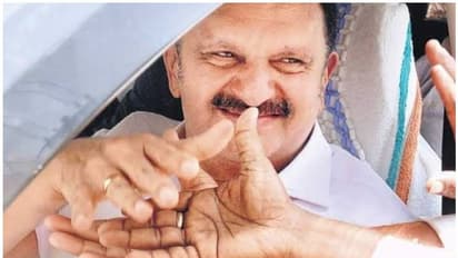 കോൺഗ്രസിലെ പടലപ്പിണക്കം: വടകരയിൽ മറ്റന്നാൾ മുതൽ പ്രചാരണത്തിന് ഇറങ്ങുമെന്ന് കെ മുരളീധരൻ