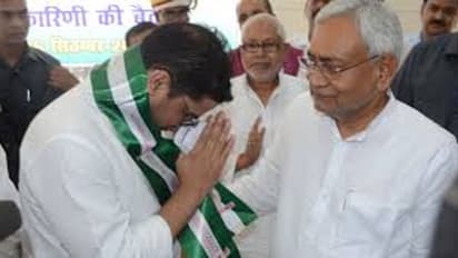 न जमीन न जनाधार, पीके को ले डूबी बड़ा नेता बनने की हसरत!