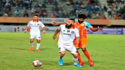 পেনাল্টি নষ্ট করেও জয়ে ফিরলেন কোলাডোরা, স্বস্তি লাল হলুদে