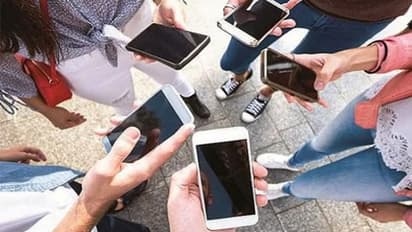 అమెరికా ఔట్.. స్మార్ట్ ఫోన్ల సేల్స్‌లో ఇండియా సెకండ్ ప్లేస్!