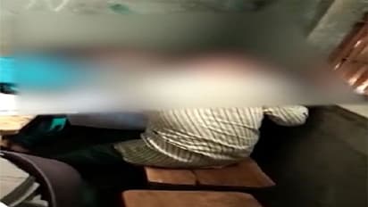 ಕ್ಲಾಸ್ ರೂಮಿನಲ್ಲೇ ಹುಡ್ಗ-ಹುಡ್ಗಿ ಕಿಸ್ಸಿಂಗ್: ವಿಡಿಯೋ ವೈರಲ್