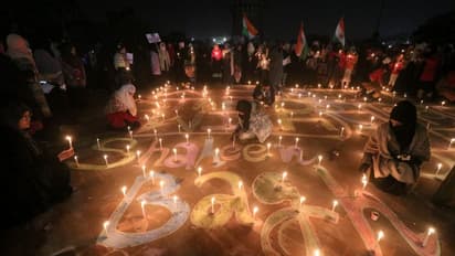 শাহিনবাগে অস্ত্র নিয়ে আস্ফালন, এফআইআর দিল্লি পুলিশের