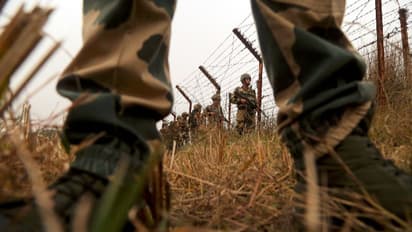 കശ്മീരിൽ വീണ്ടും പാക്കിസ്ഥാന്റെ പ്രകോപനം; ഇന്ത്യൻ പോസ്റ്റുകൾക്ക് നേരെ ഷെല്ലാക്രമണം