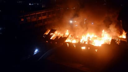 అమెరికాలో అగ్నిప్రమాదం.. తెలుగు విద్యార్థులకు తప్పిన ప్రమాదం