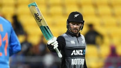 #IPL2021 கேகேஆர் அணியை சேர்ந்த நியூசிலாந்து வீரருக்கு கொரோனா..! சொந்த நாட்டிற்கு செல்வதில் தாமதம்