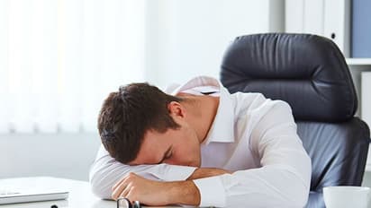 എപ്പോഴും ക്ഷീണം! എന്ത് ചെയ്തിട്ടും മാറുന്നില്ല?; കാരണം ഇതാകാം